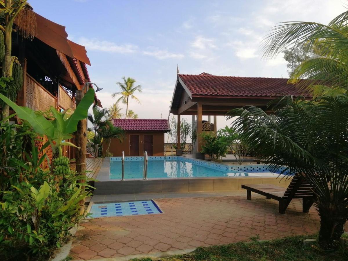 Bayu Beach Penarek Kampung Penarik Eksteriør bilde
