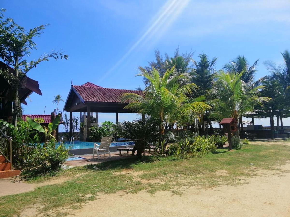 Bayu Beach Penarek Kampung Penarik Eksteriør bilde