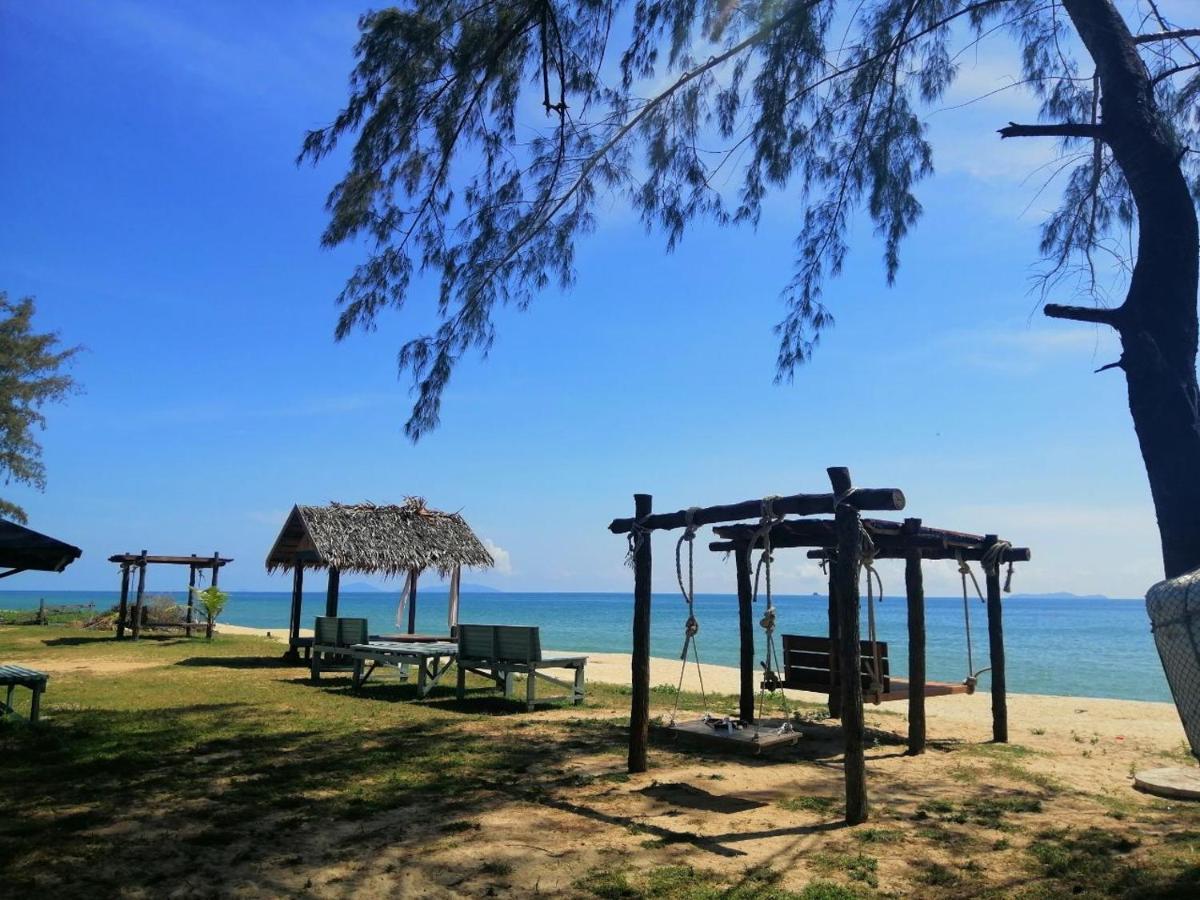 Bayu Beach Penarek Kampung Penarik Eksteriør bilde