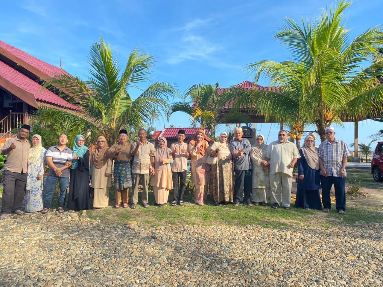 Bayu Beach Penarek Kampung Penarik Eksteriør bilde