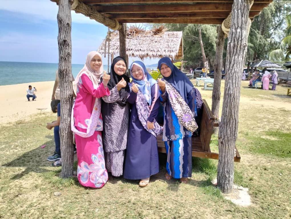 Bayu Beach Penarek Kampung Penarik Eksteriør bilde